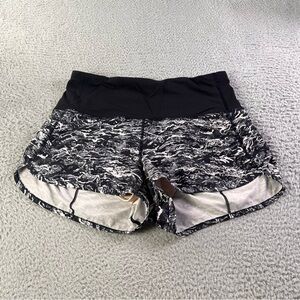 Lululemon Shorts Womens 8 Black White Printed Athletic Lined Yoga Running Preppy